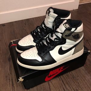 Air Jordan 1 High Mocha